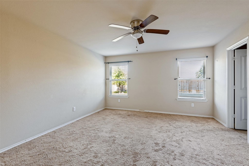 2430 Monty Street - Photo 20