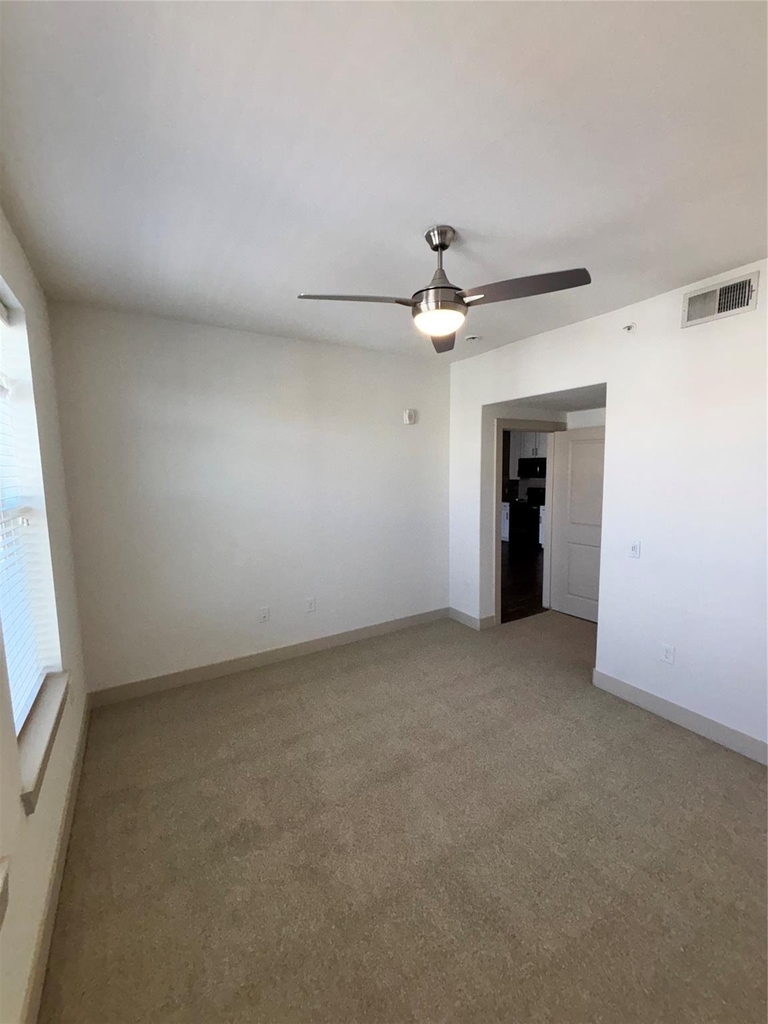 260 Davis Street - Photo 8