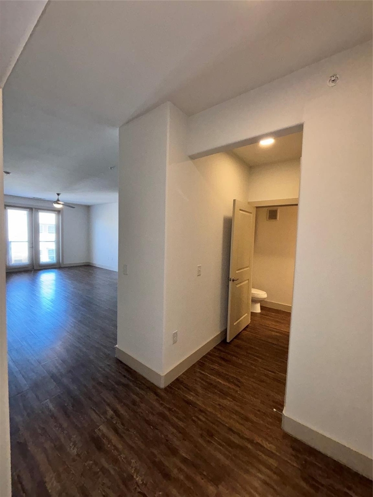 260 Davis Street - Photo 19