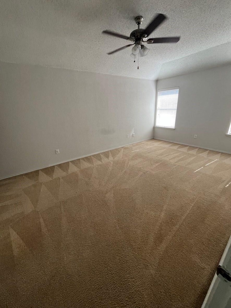 908 Crowder Drive - Photo 8