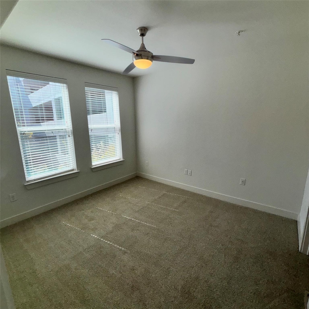 260 Davis Street - Photo 4