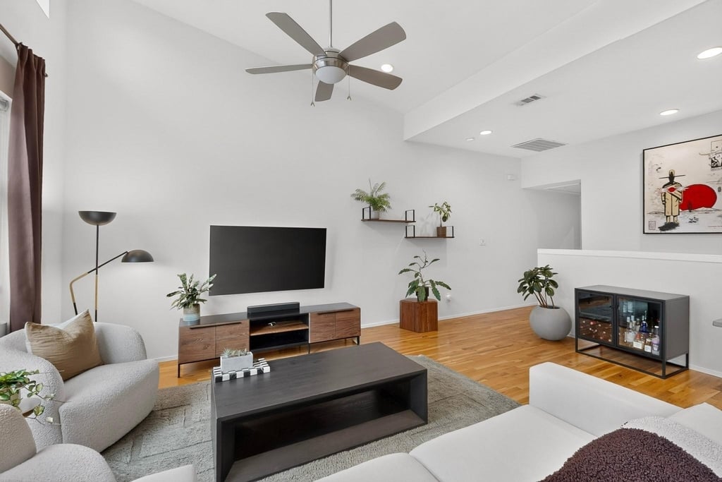 2006 Matilda Street - Photo 12