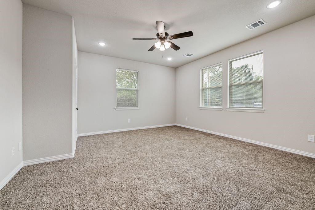 5612 Black Pine Circle - Photo 9