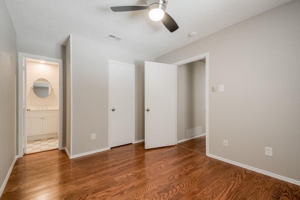520 Pecan Acres Ct - Photo 6