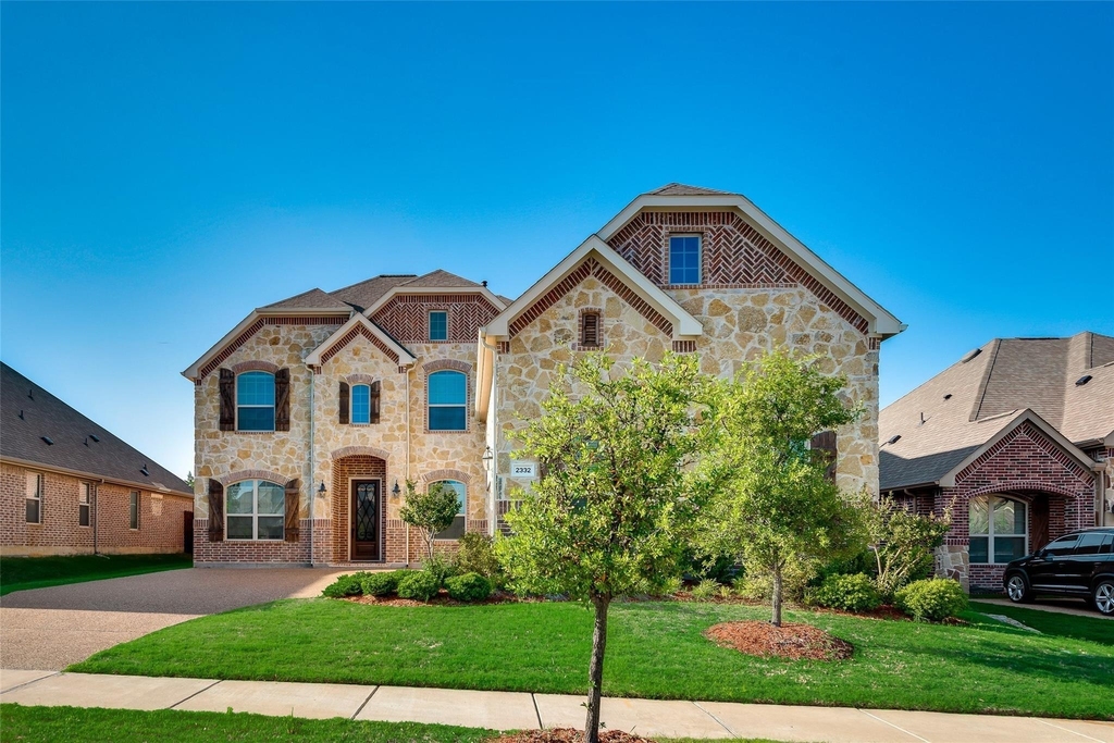2332 Bunny Run Lane - Photo 2