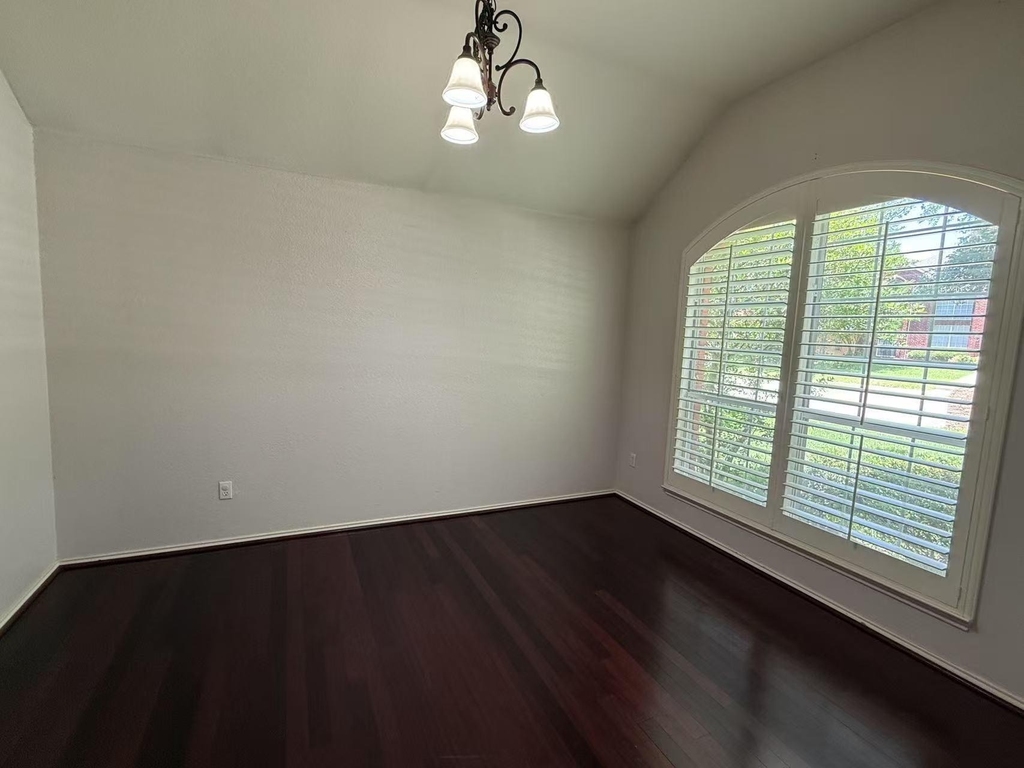 1307 Capstan Drive - Photo 14