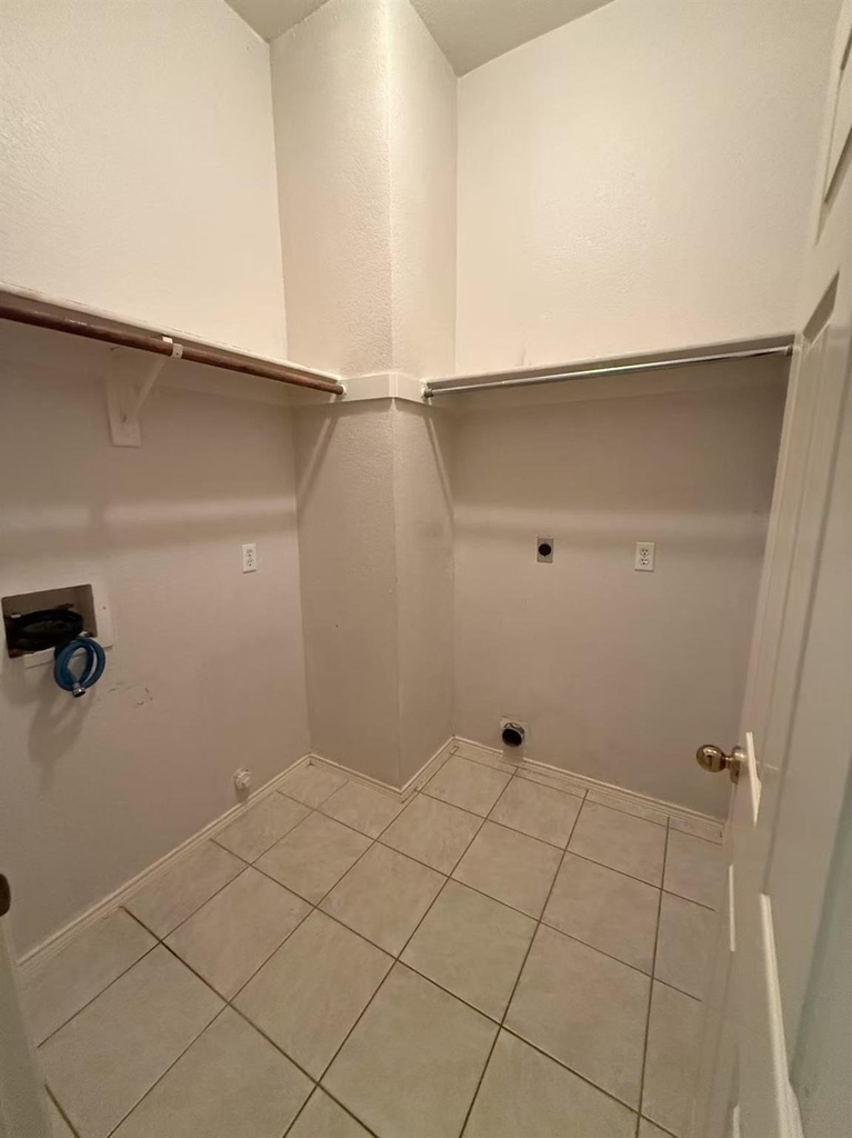 1307 Capstan Drive - Photo 28