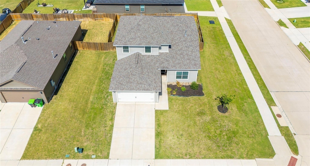 1825 Fergus Drive - Photo 4