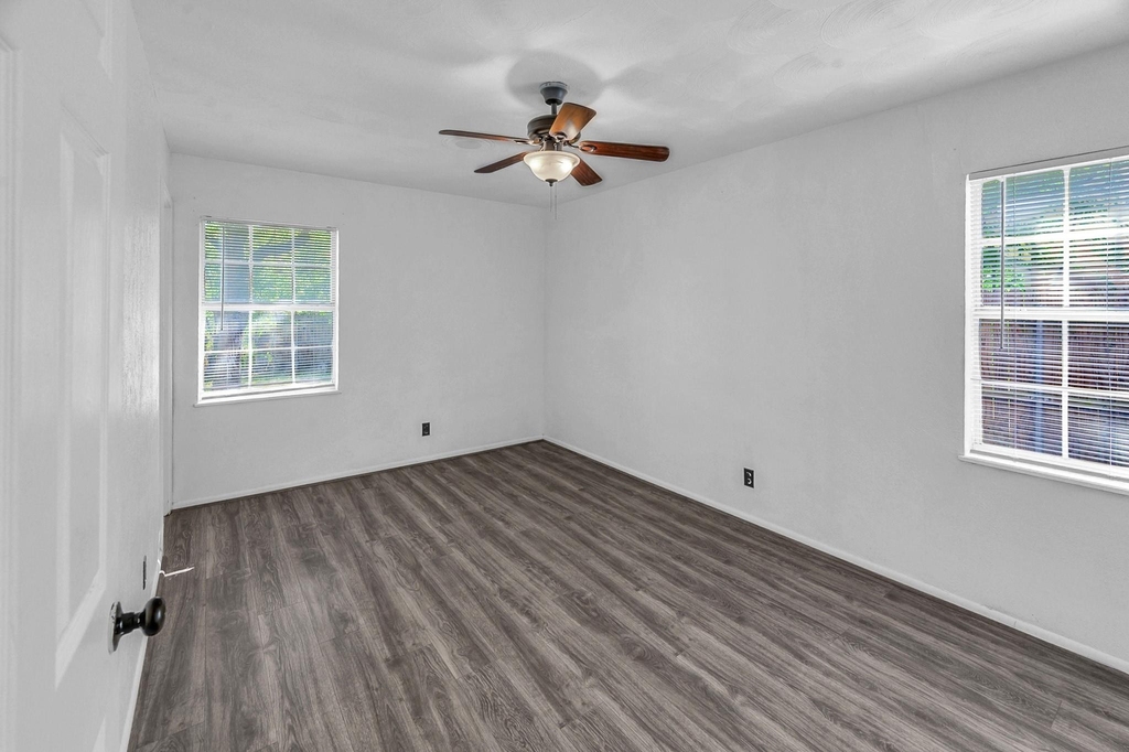 6503 Flamingo Road - Photo 16