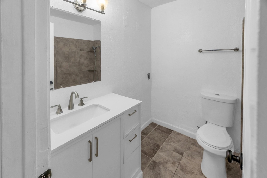 6503 Flamingo Road - Photo 13