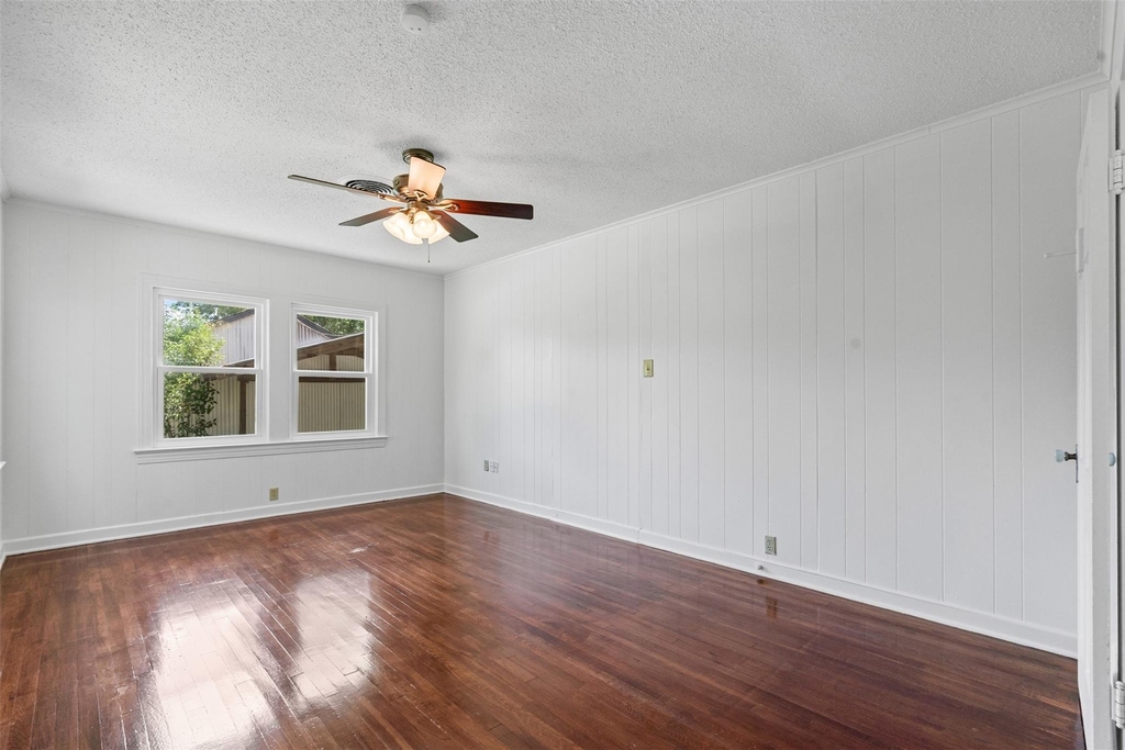 720 E Walnut Street - Photo 21