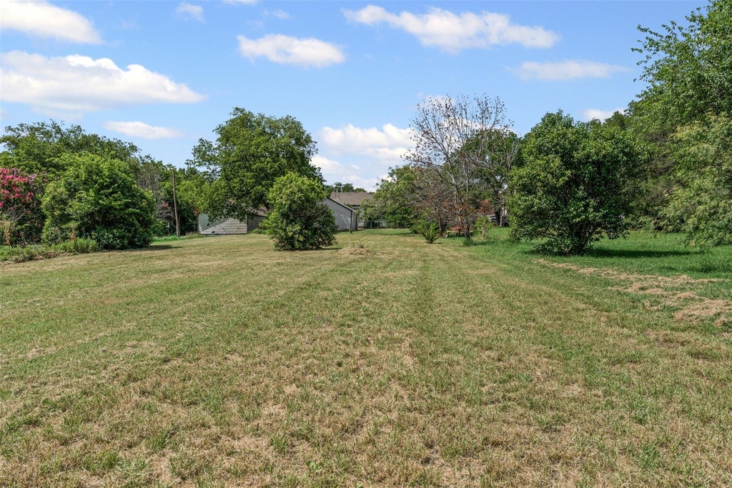 720 E Walnut Street - Photo 34