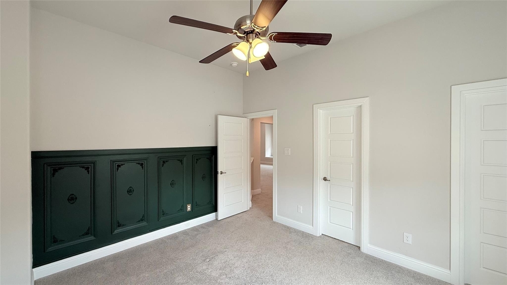 315 Chandan Way - Photo 17