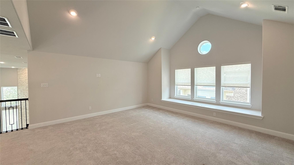 315 Chandan Way - Photo 11
