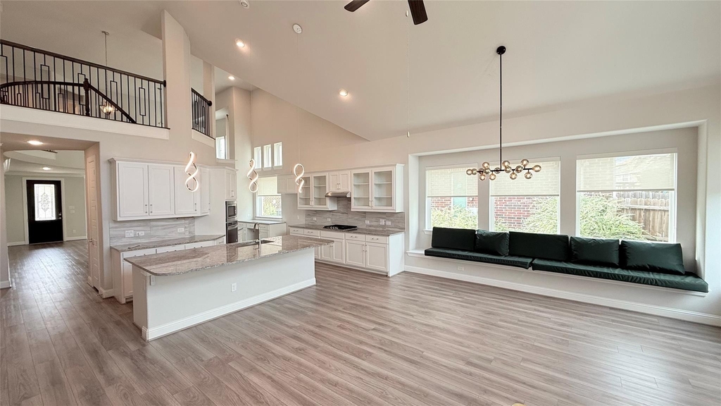 315 Chandan Way - Photo 4