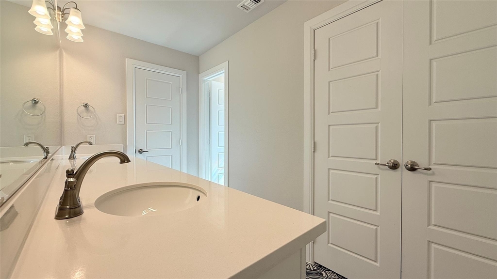 315 Chandan Way - Photo 19