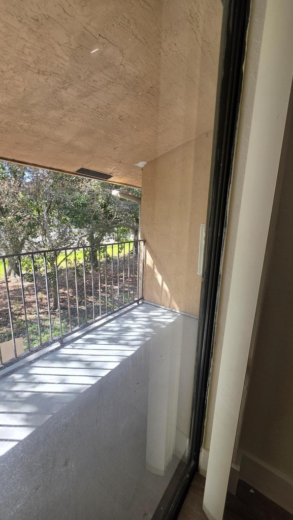 2421 N 40th Avenue - Photo 20