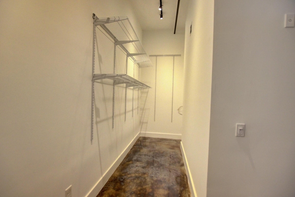 180 Ne 4th Avenue - Photo 12