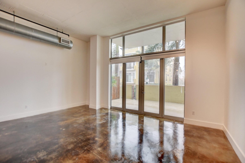 180 Ne 4th Avenue - Photo 9