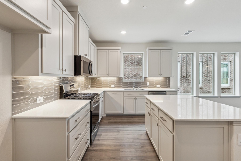 13096 Teton Street - Photo 4