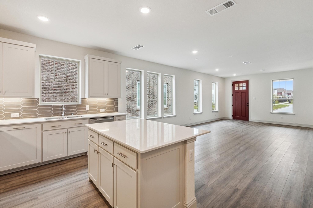 13096 Teton Street - Photo 5