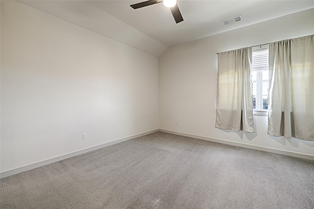 325 Mcconathy Way - Photo 18