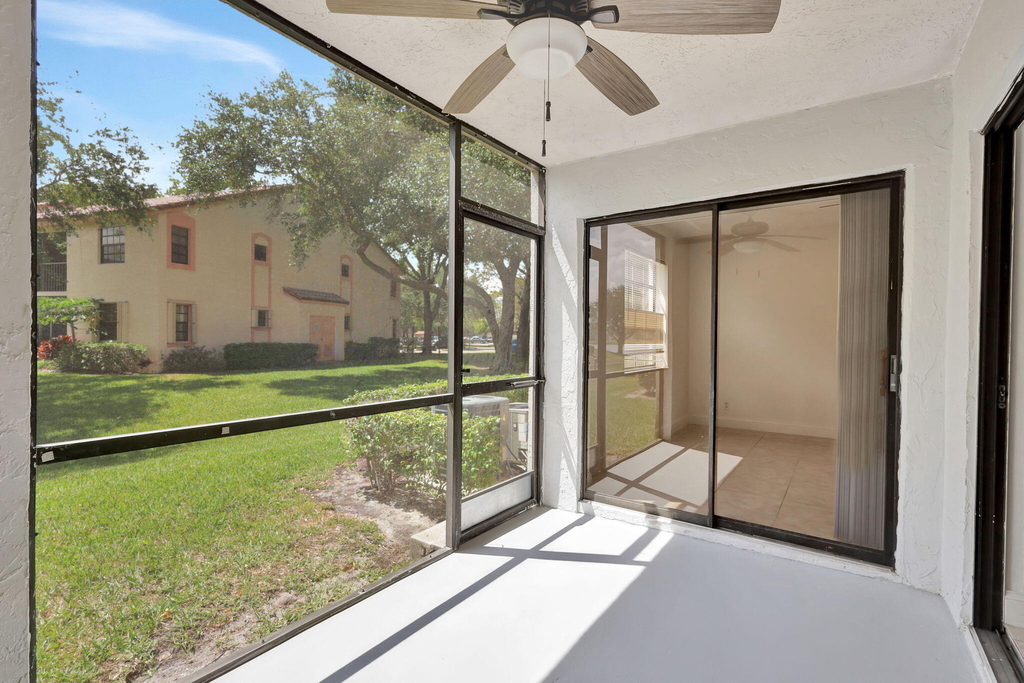 321 Norwood Terrace - Photo 20