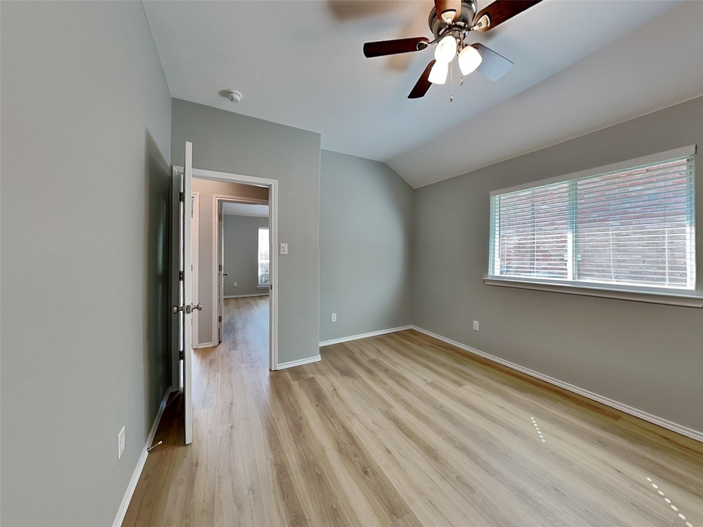 217 Richard Lane - Photo 11