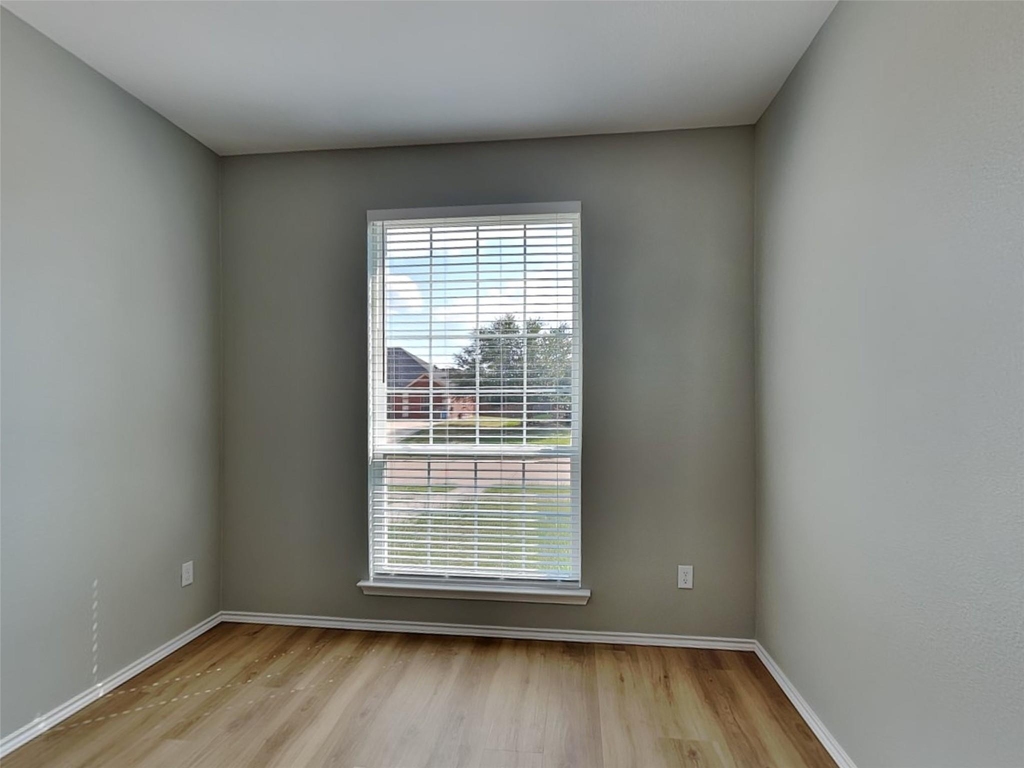 217 Richard Lane - Photo 14