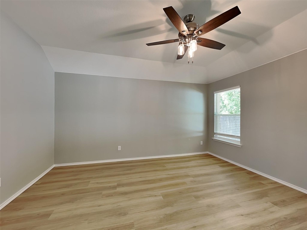 217 Richard Lane - Photo 5