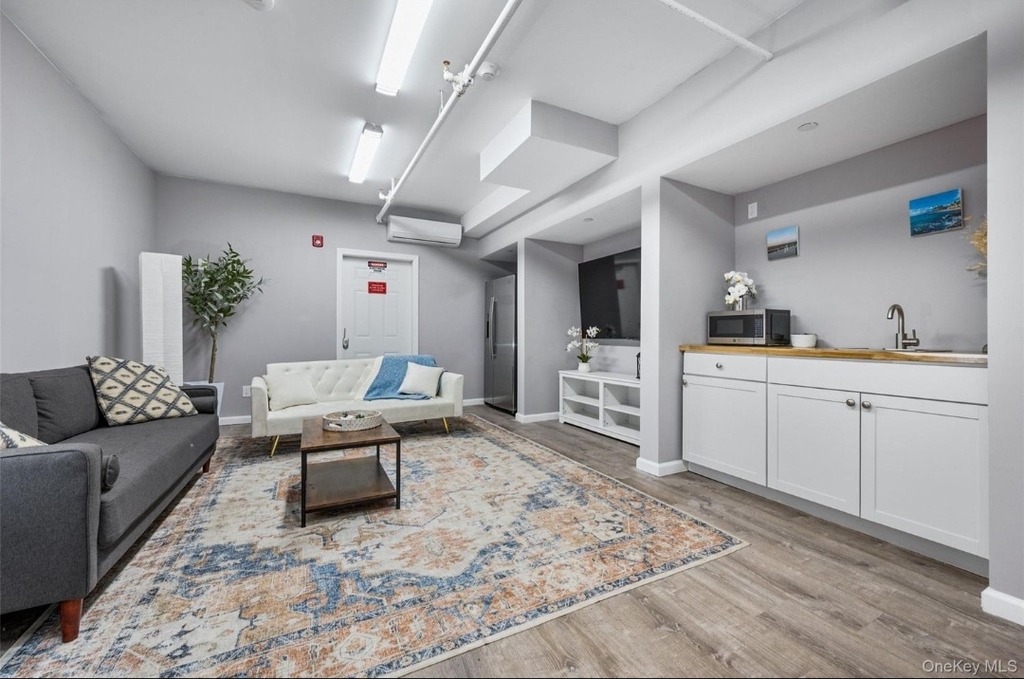 108 N Kensico Ave - Photo 8