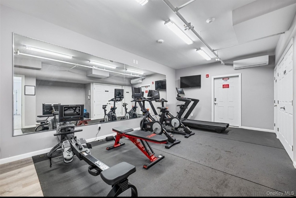 108 N Kensico Ave - Photo 10