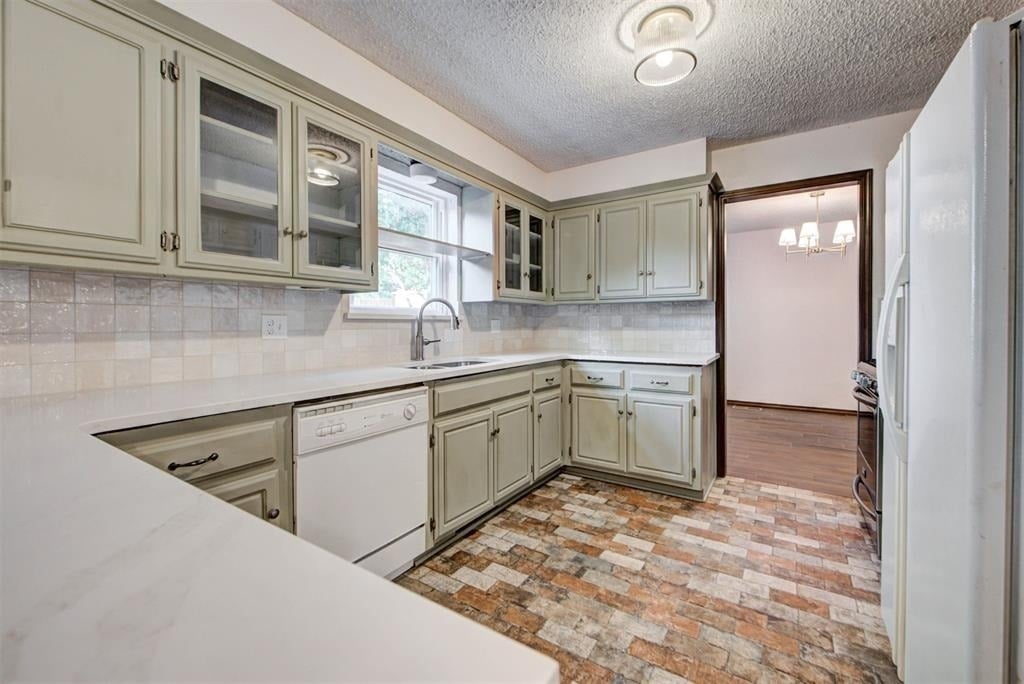 11044 Folkstone Drive - Photo 17