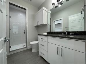 2417 N Winnetka Avenue - Photo 26