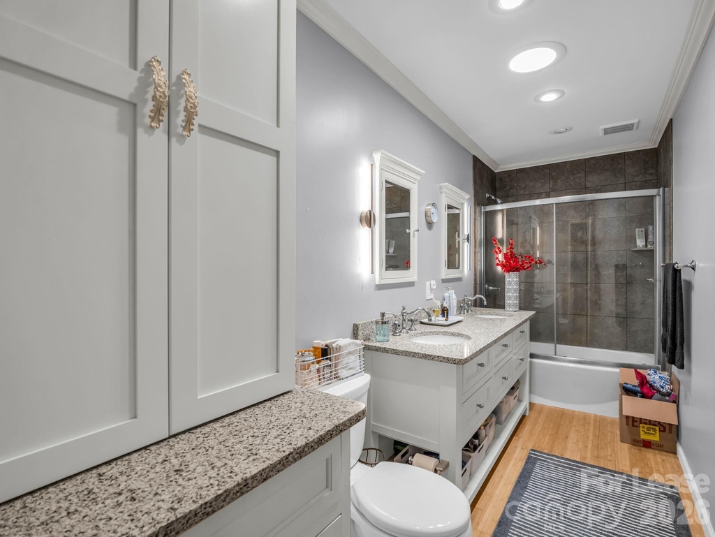 335 Melrose Avenue - Photo 23