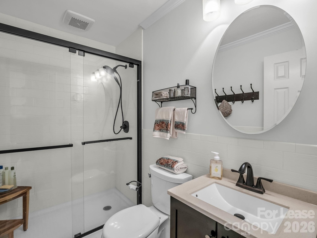 335 Melrose Avenue - Photo 19