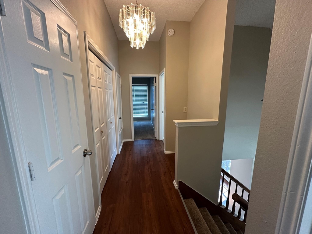 619 White Oak Street - Photo 15