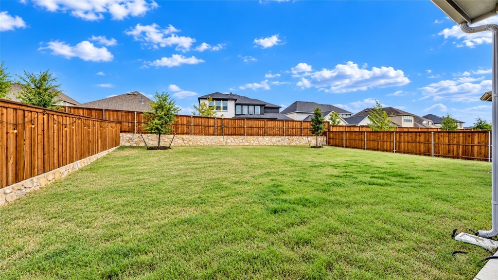 6500 Fort Parker Way - Photo 1