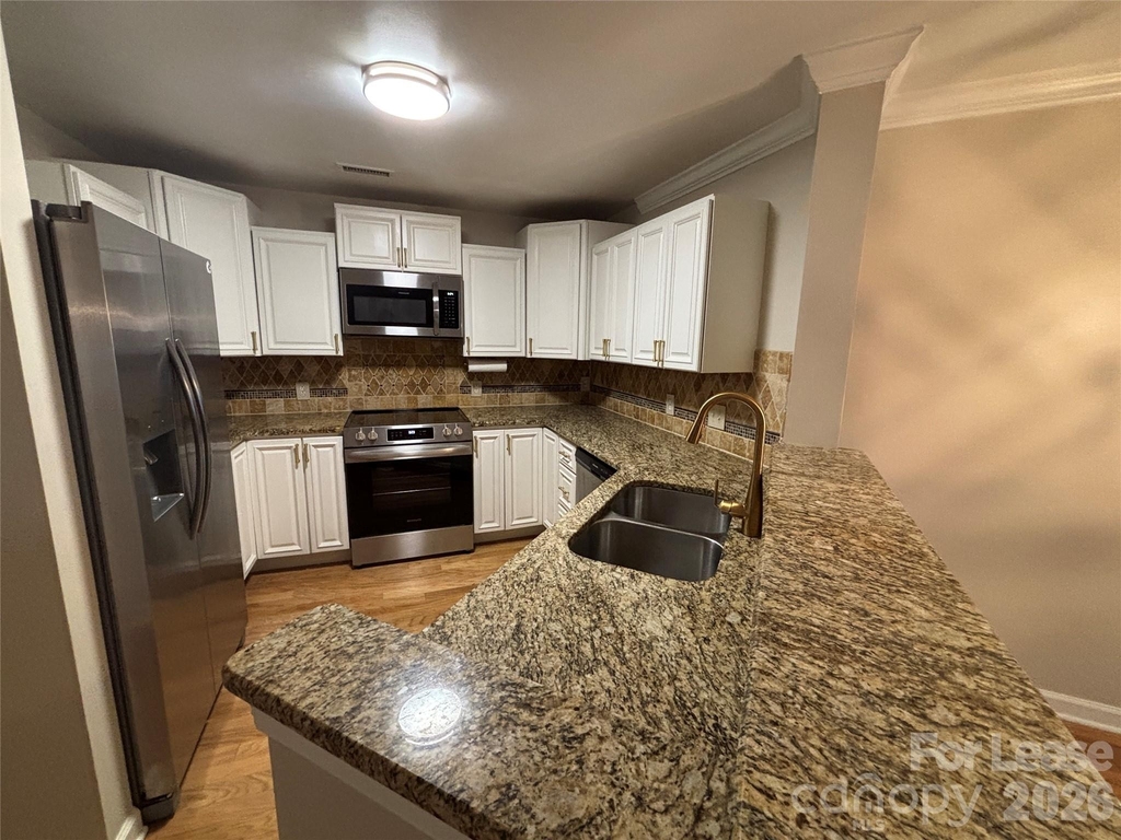 1332 Torrence Circle - Photo 9