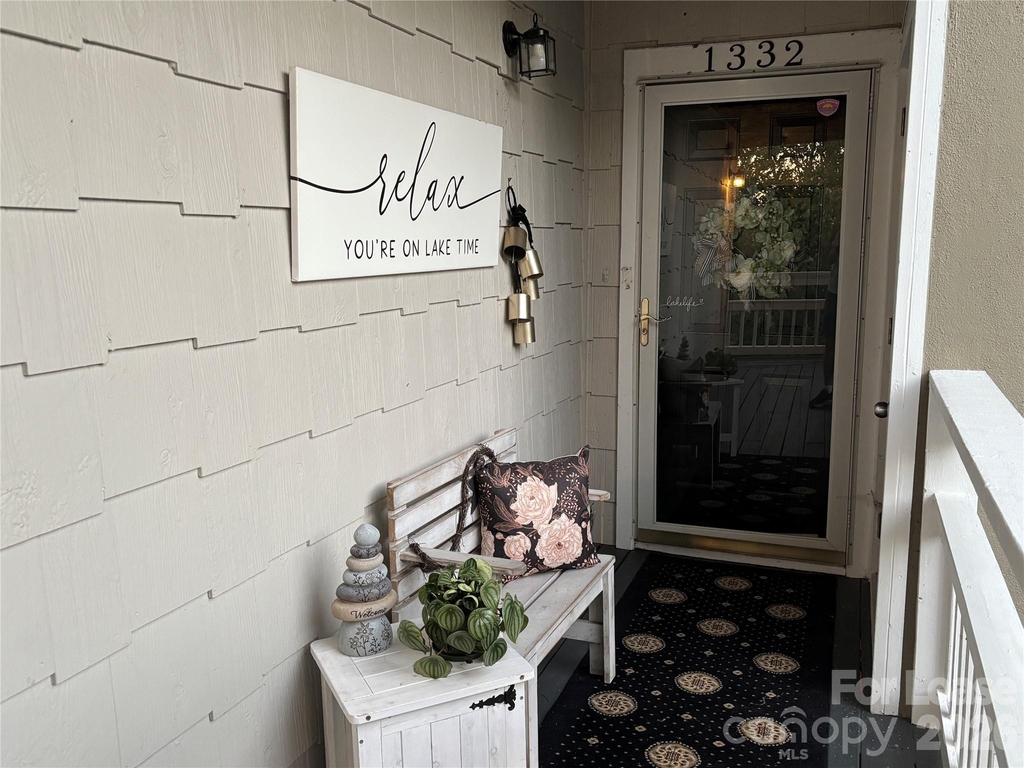 1332 Torrence Circle - Photo 4