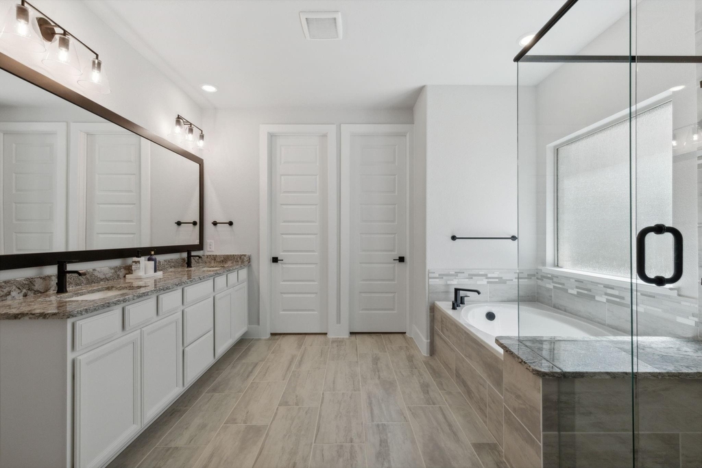 2453 Yosemite Way - Photo 14