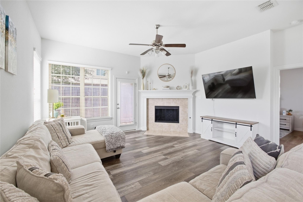 3009 Hereford Drive - Photo 10