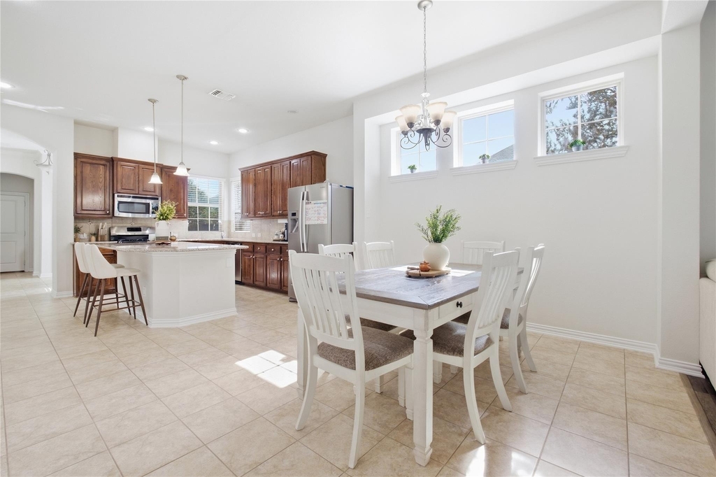 3009 Hereford Drive - Photo 8