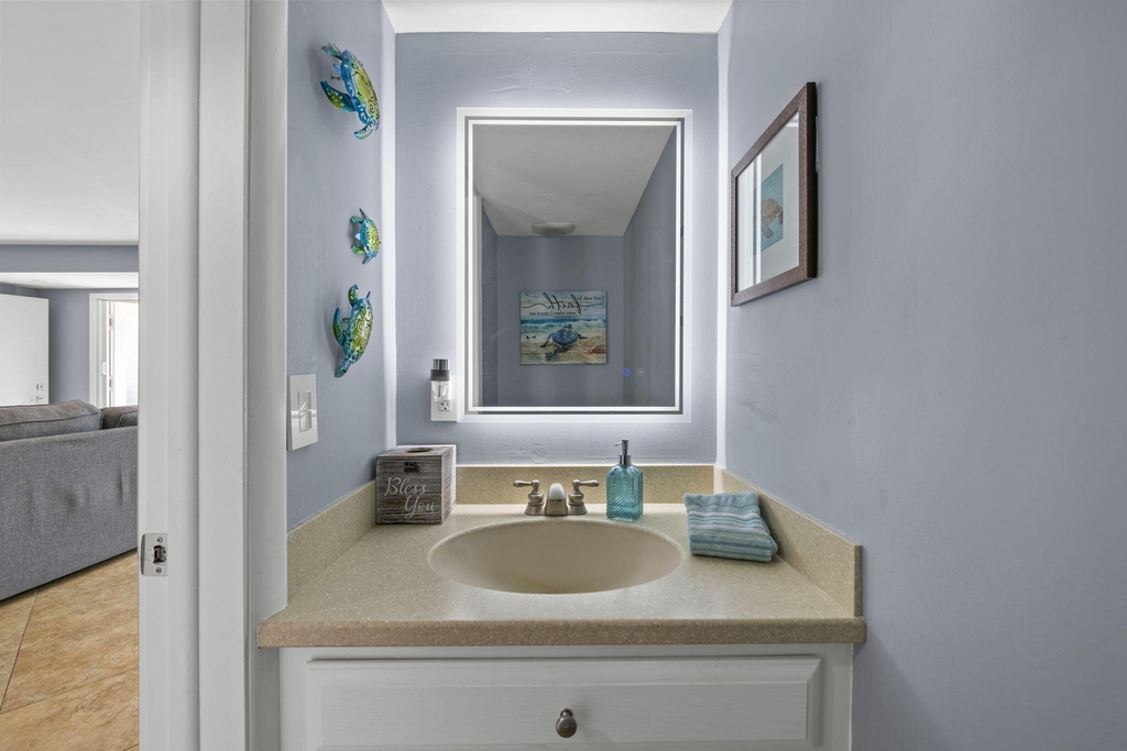 2205 N Surf Road - Photo 50