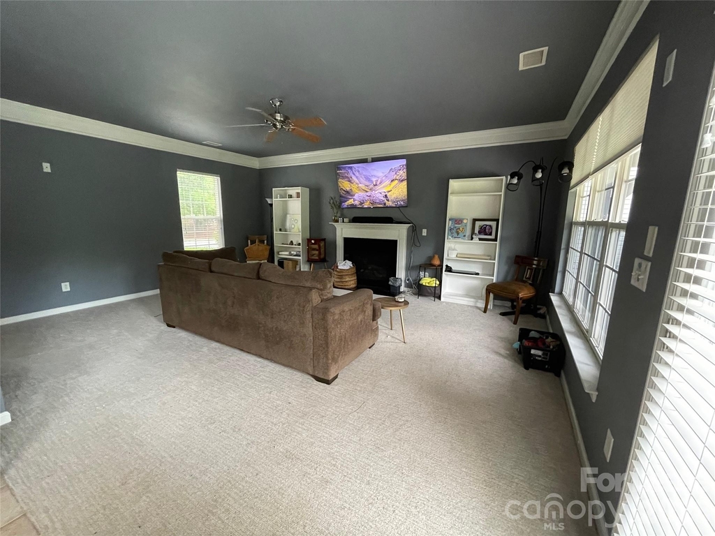 9709 Glenburn Lane - Photo 8