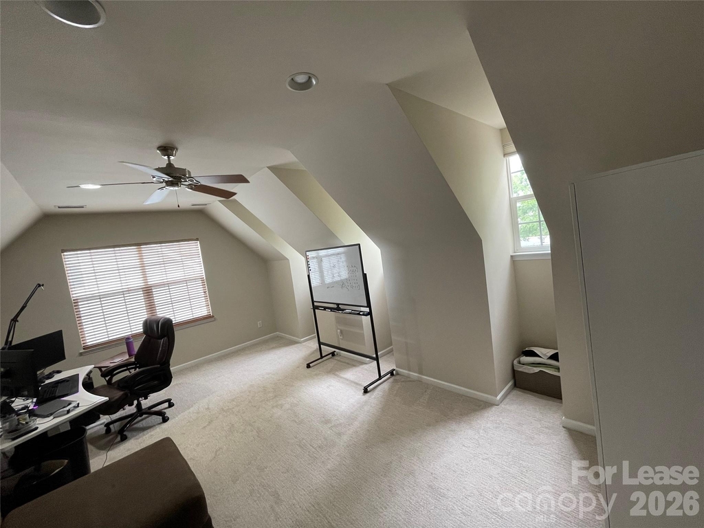 9709 Glenburn Lane - Photo 16