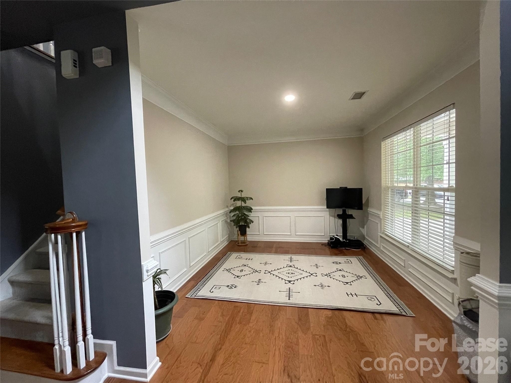 9709 Glenburn Lane - Photo 4