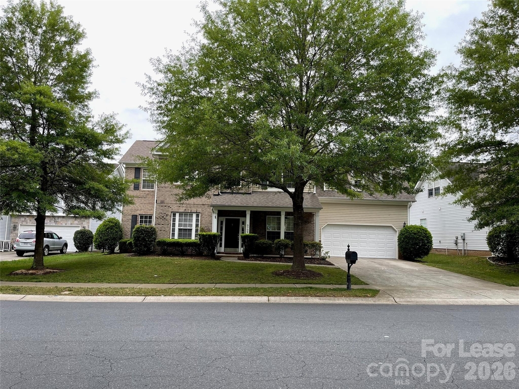 9709 Glenburn Lane - Photo 0