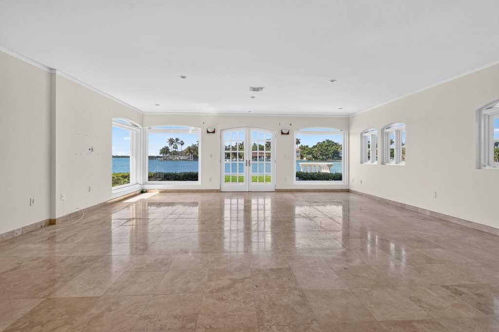 7500 W Treasure Drive - Photo 13