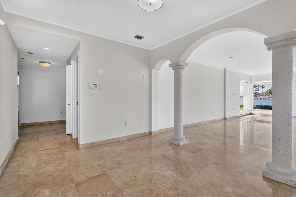 7500 W Treasure Drive - Photo 9